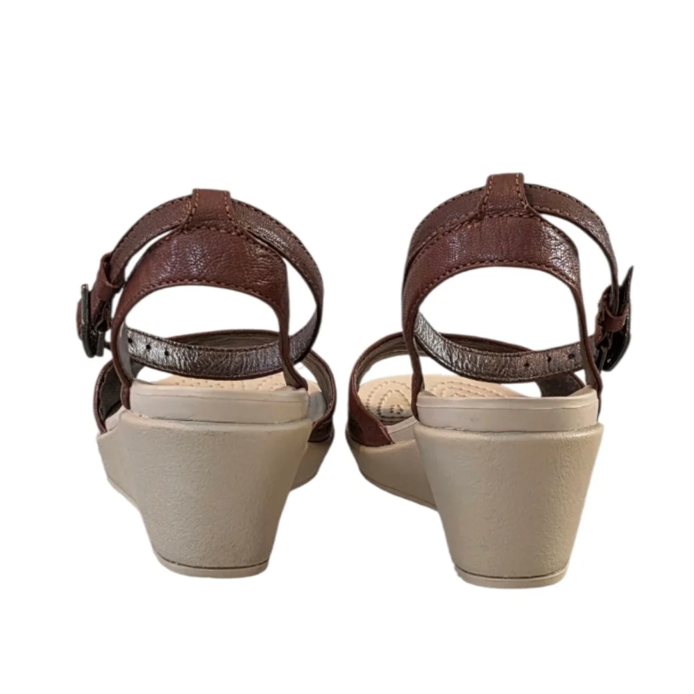 Crocs Leigh Ann Brown Leather Ankle Strap Wedge Sandal Size 6W - Picture 4 of 8